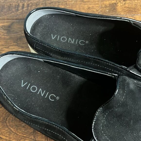 Vionic Black Effortless Backless Fashion Sneakers, size 9 - Picture 5 of 10